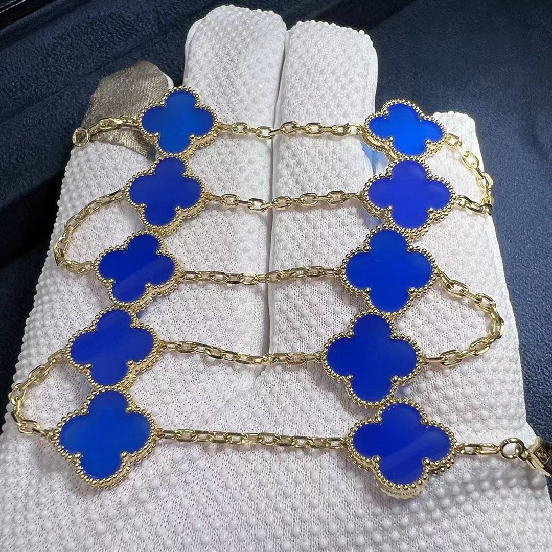 van cleef arpels vintage alhambra blue agate 10 motif 18k yellow gold necklace vcarp34800