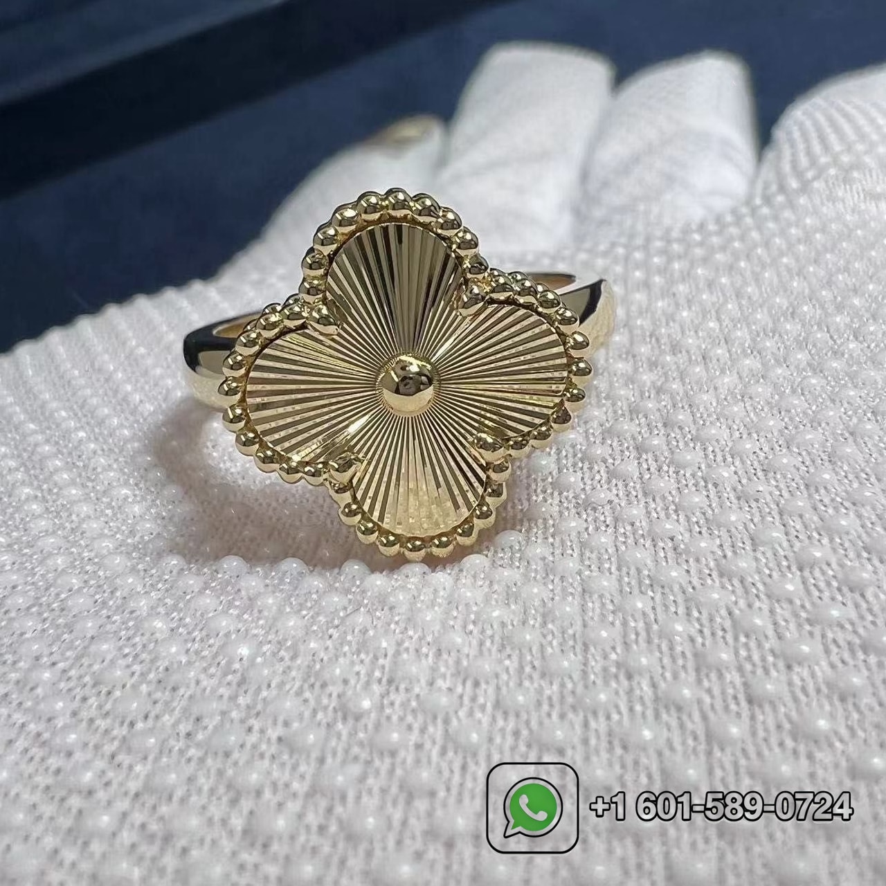 van cleef arpels vintage alhambra guilloche 18k yellow gold ring vcarp6i300 4