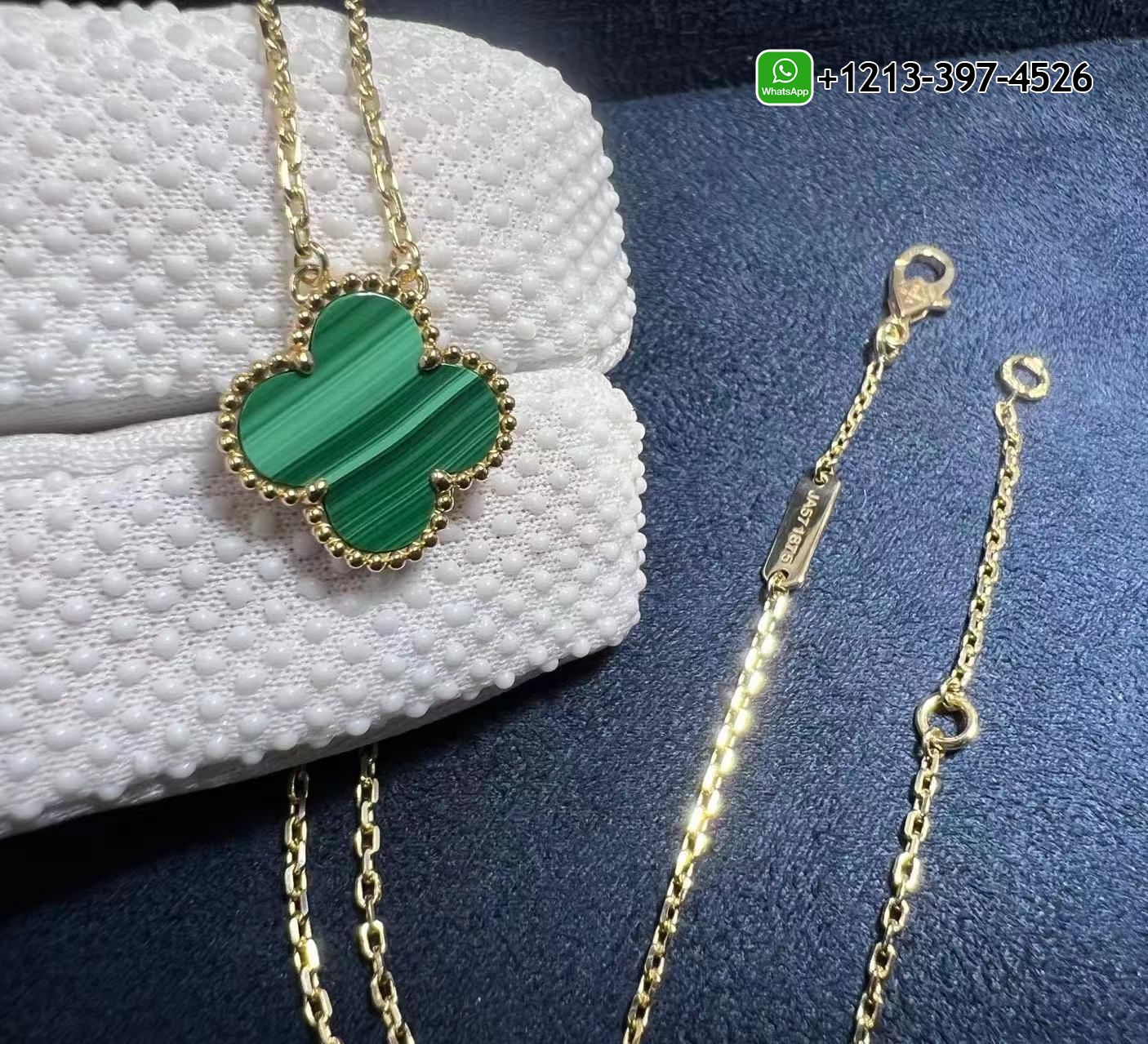 Van-Cleef-Arpels-Vintage-Alhambra-Malachite-18k-Yellow-Gold-Pendant-Necklace-VCARO9VA00-4.jpg Van Cleef & Arpels Vintage Alhambra Malachite 18k Yellow Gold Pendant Necklace Replica - High Quality 18k Gold and Diamond Luxury Distinctive Collection Designer Jewelry Customized Factory Price - Image 2