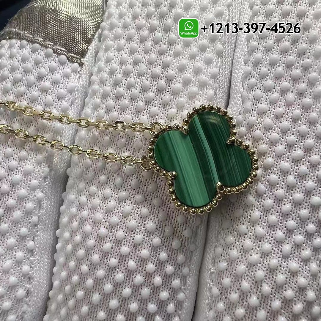 Van Cleef & Arpels Vintage Alhambra Malachite 18k Yellow Gold Pendant Necklace Replica - High Quality 18k Gold and Diamond Luxury Distinctive Collection Designer Jewelry Customized Factory Price