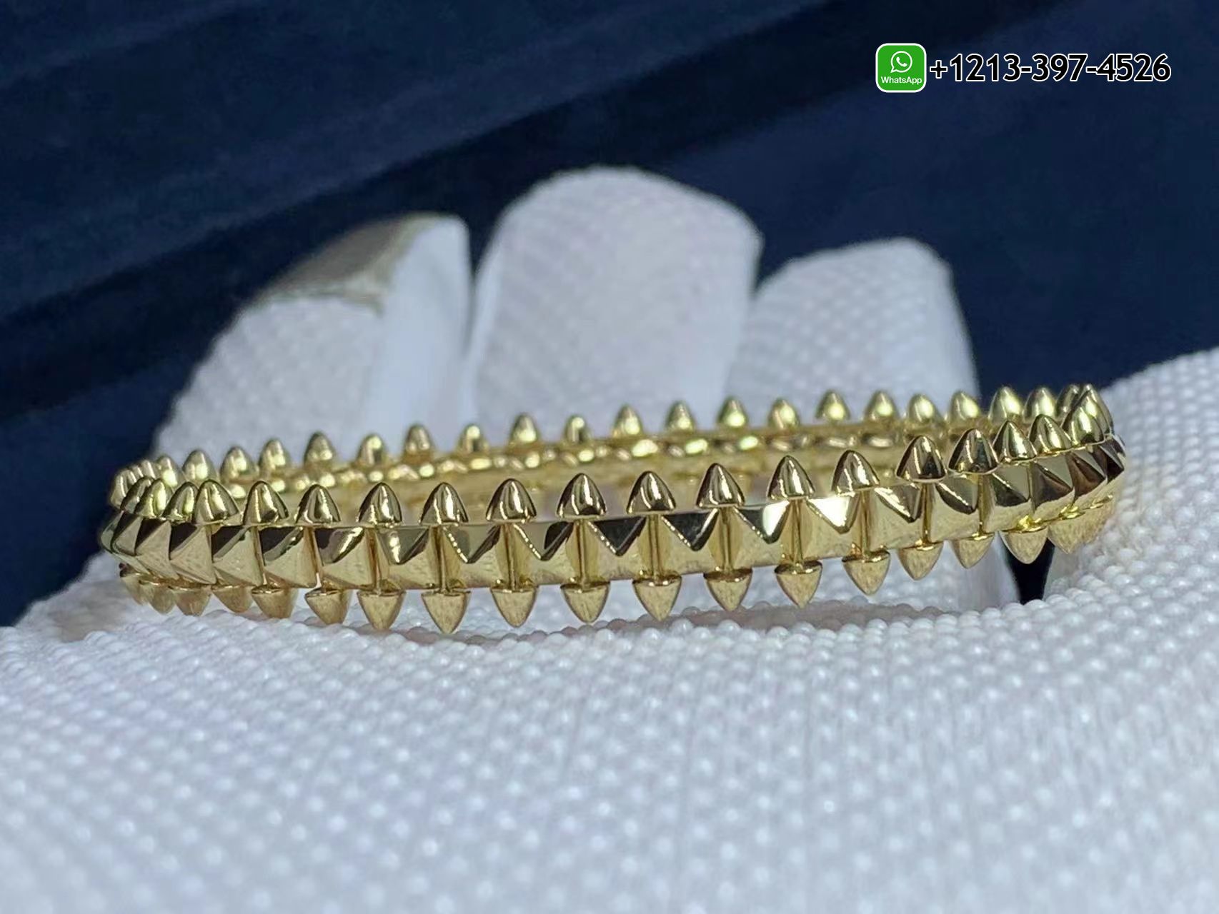 addzd004zdh Custom Made Best Quality 1:1 Cheap Custom Cartier Clash De Cartier Solid 18K Yellow Gold Medium Model Bracelet - High Quality 18k Gold and Diamond Luxury Distinctive Collection Designer Jewelry Customized Factory Price - Image 9