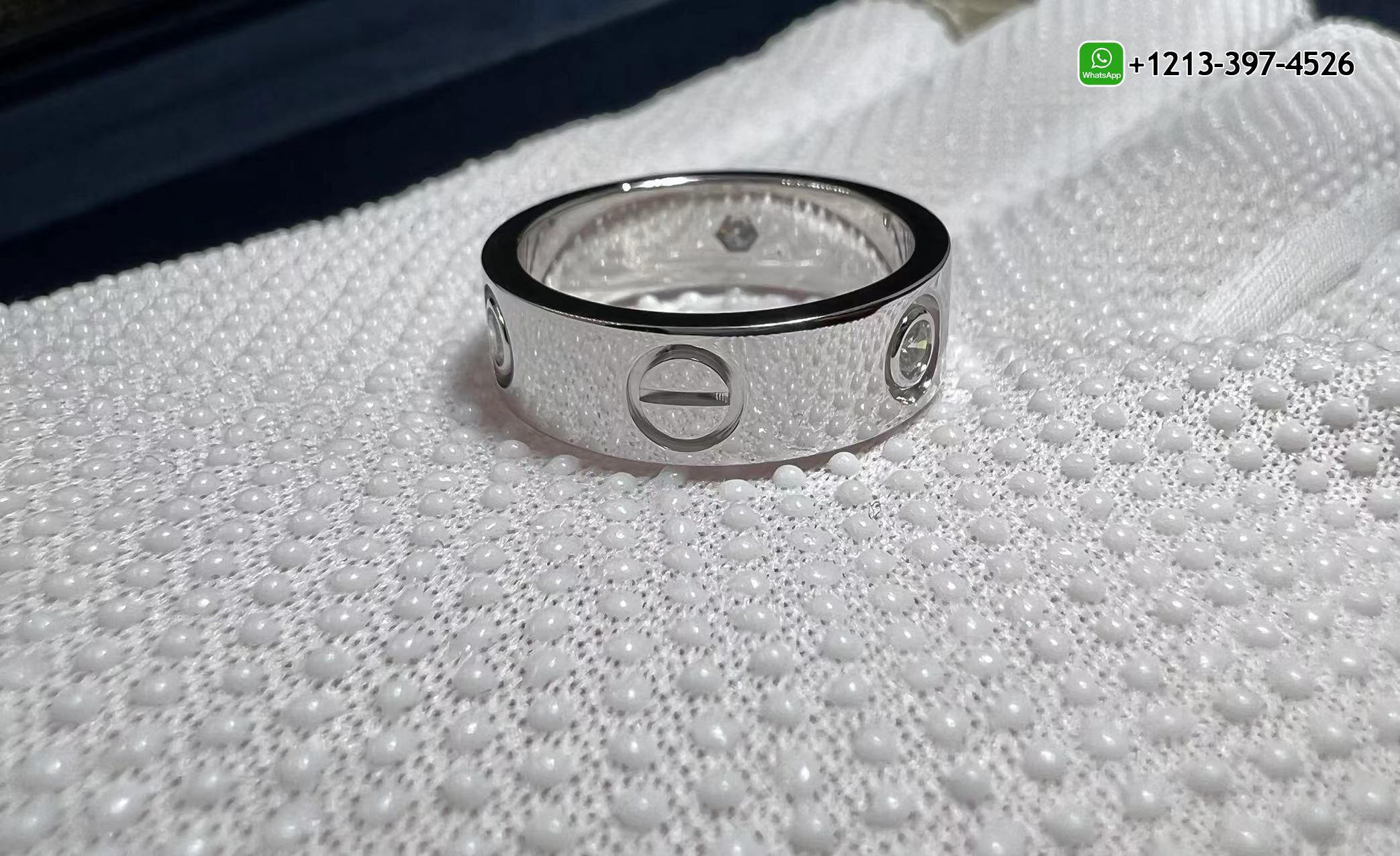 aebzgarz0of Best Quality Cheap Cartier 18k White Gold 5.5mm Band 3 Diamond Love Ring Replica - High Quality 18k Gold and Diamond Luxury Distinctive Collection Designer Jewelry Customized Factory Price - Image 5