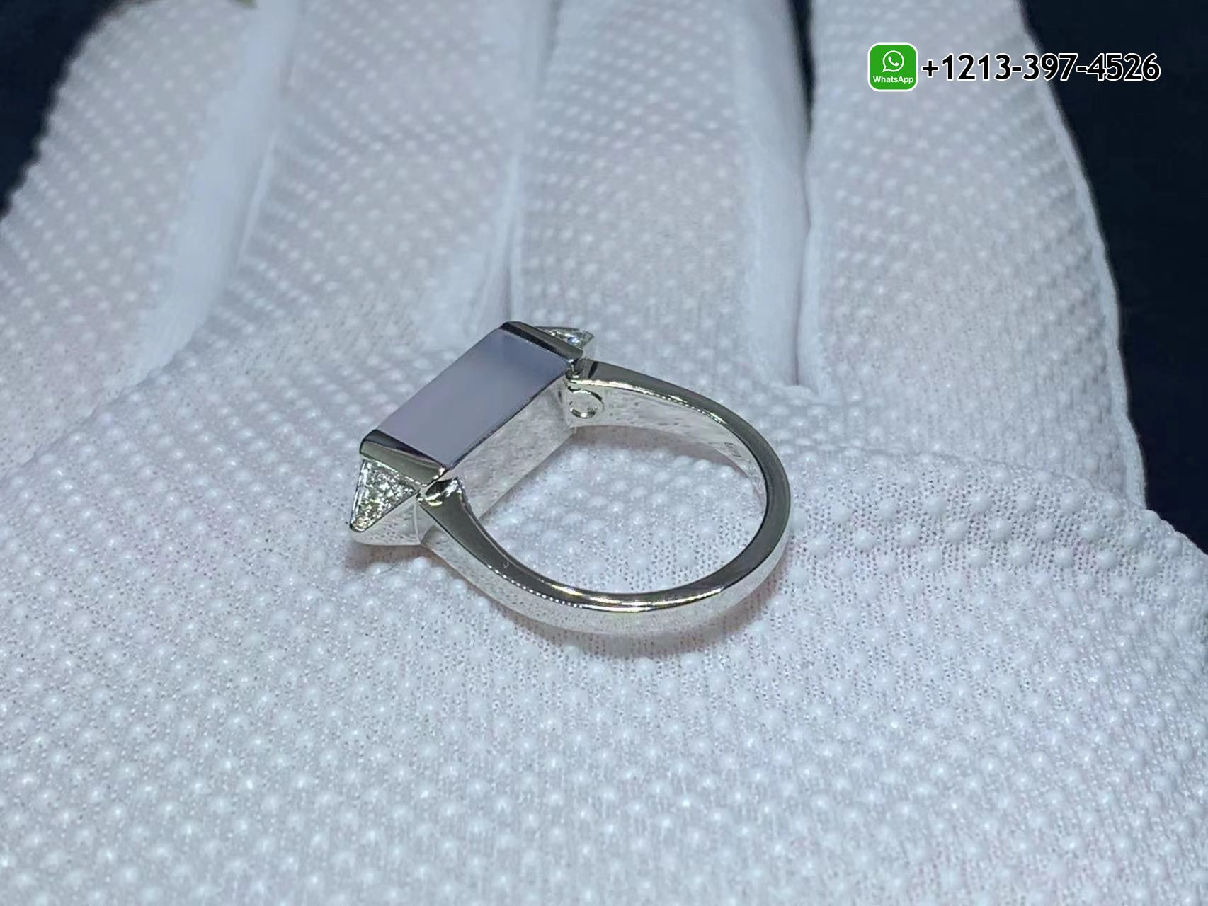 bdgrgezx25p Custom Made Best Quality 1:1 Cartier Les Berlingots de Cartier 18k White Gold Blue Chalcedony Diamond Ring - High Quality 18k Gold and Diamond Luxury Distinctive Collection Designer Jewelry Customized Factory Price - Image 7