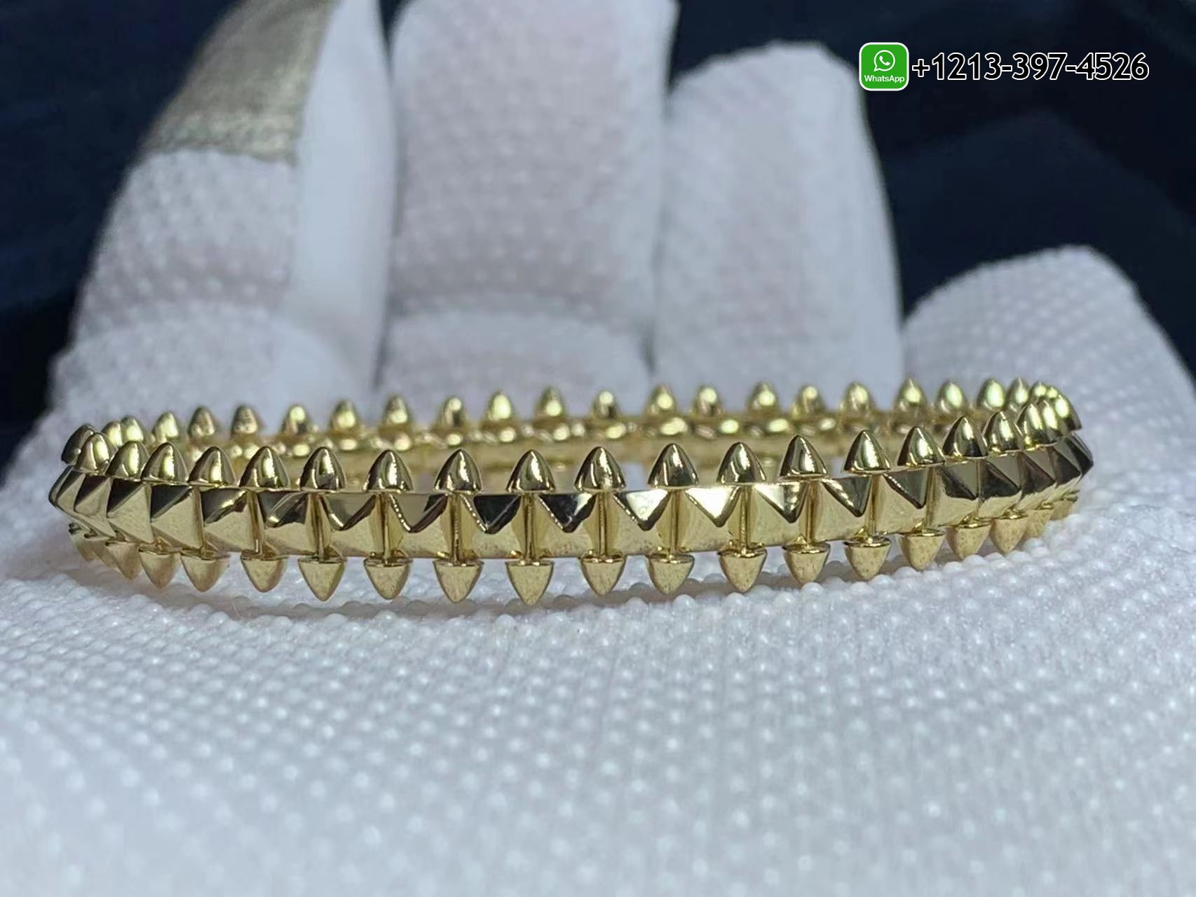 gbrv25ddgj3 Custom Made Best Quality 1:1 Cheap Custom Cartier Clash De Cartier Solid 18K Yellow Gold Medium Model Bracelet - High Quality 18k Gold and Diamond Luxury Distinctive Collection Designer Jewelry Customized Factory Price - Image 6
