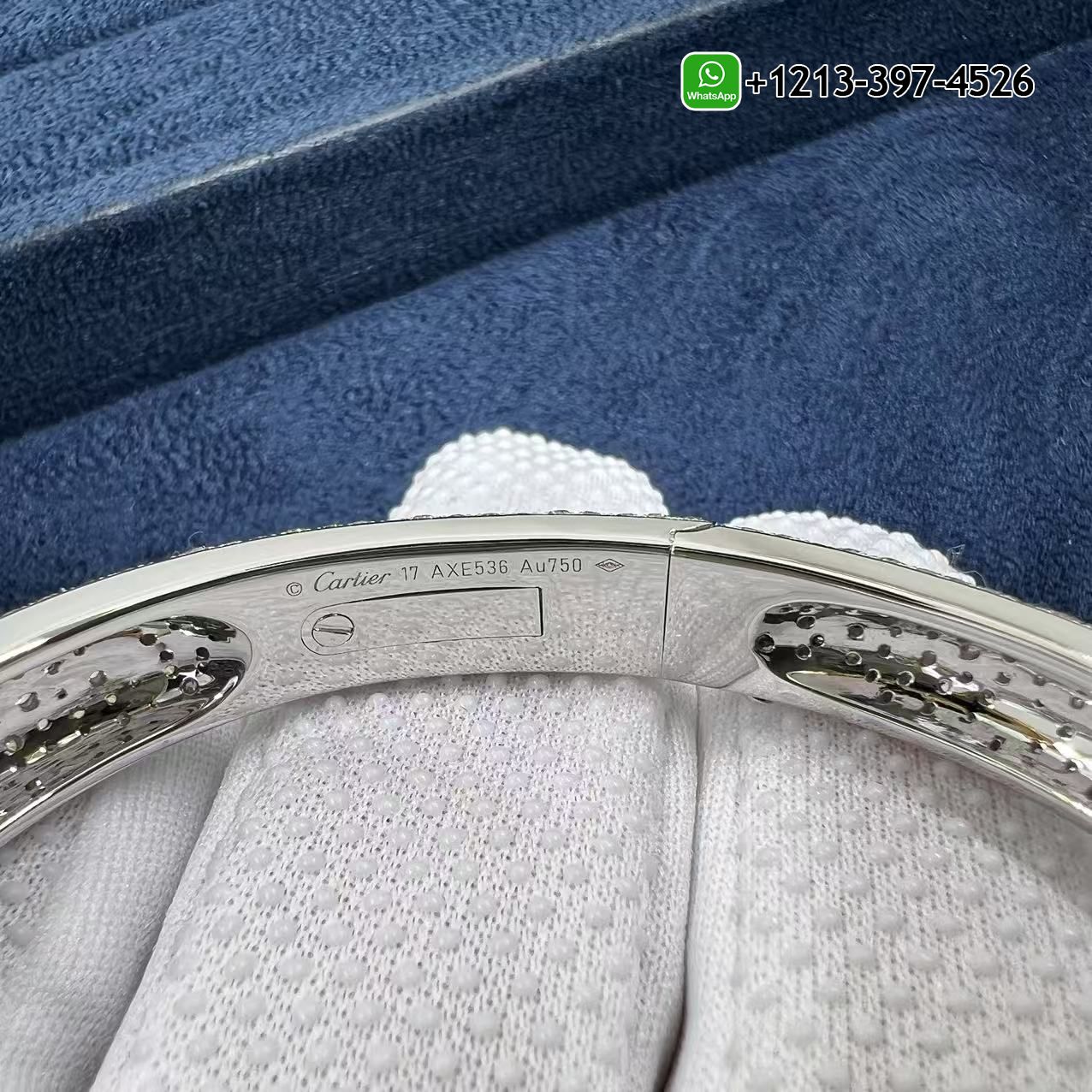 hbv2knzuvww Cartier Panthere De Cartier Full Pave Diamond Emeralds Onyx 18k White Gold Bracelet For Sale - High Quality 18k Gold and Diamond Luxury Distinctive Collection Designer Jewelry Customized Factory Price - Image 3
