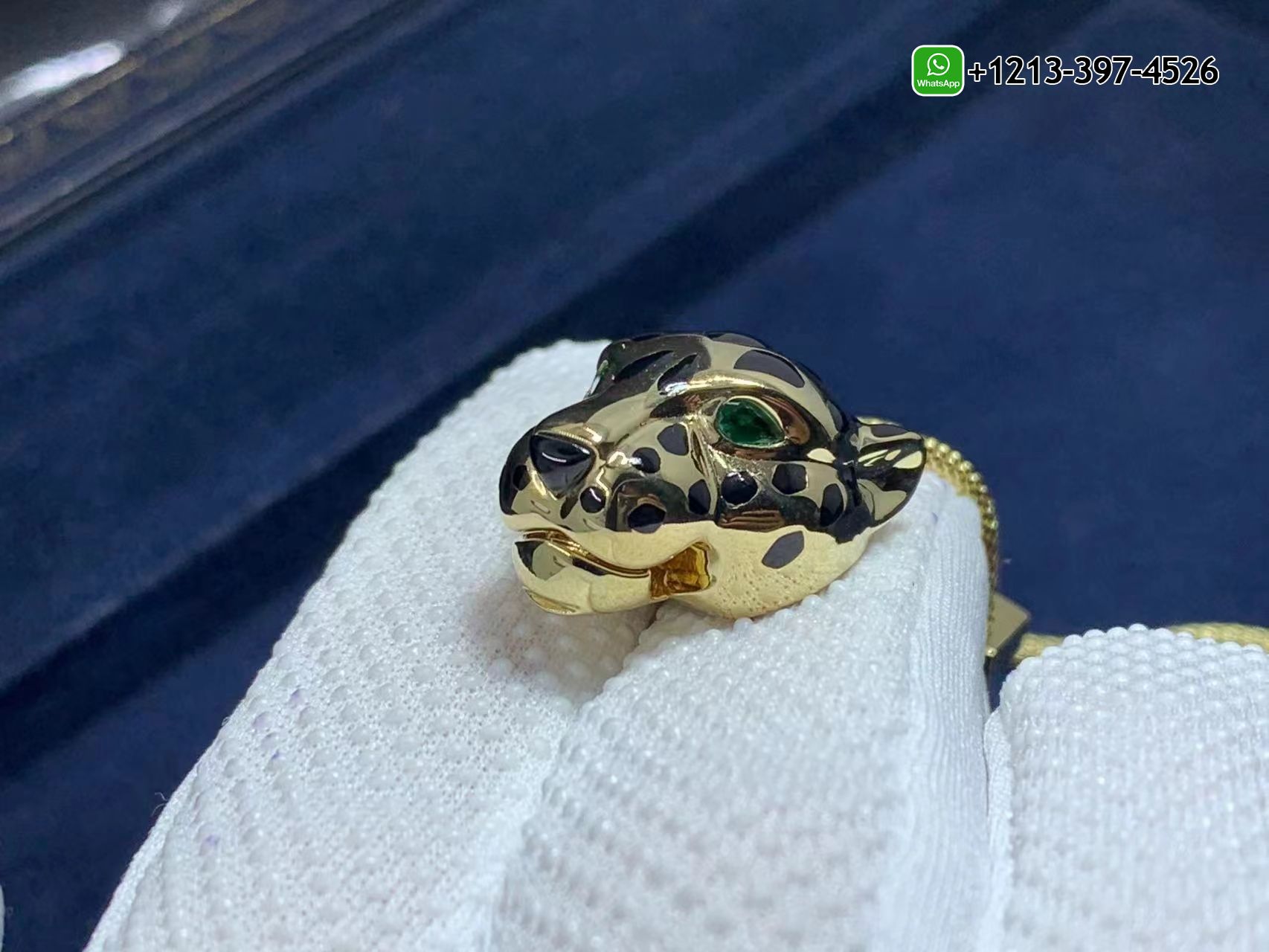 hxpvxlji32z Best Sellers 1:1 Quality Cheap Custom Made 18k Yellow Gold 2 Tsavorite Garnets Onyx Panthere de Cartier and Diamond Bracelet - High Quality 18k Gold and Diamond Luxury Distinctive Collection Designer Jewelry Customized Factory Price - Image 2