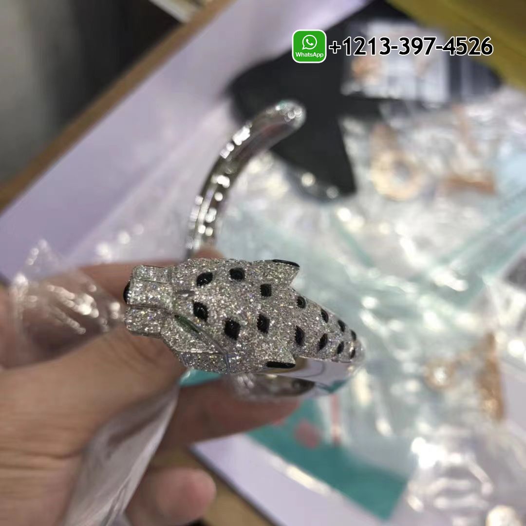 kgnjekfouvj Custom Made Best Sellers Quality 1:1 Cartier 18k Yellow Gold Diamonds Emeralds Onyx Panthere de Cartier Bracelet - High Quality 18k Gold and Diamond Luxury Distinctive Collection Designer Jewelry Customized Factory Price - Image 7