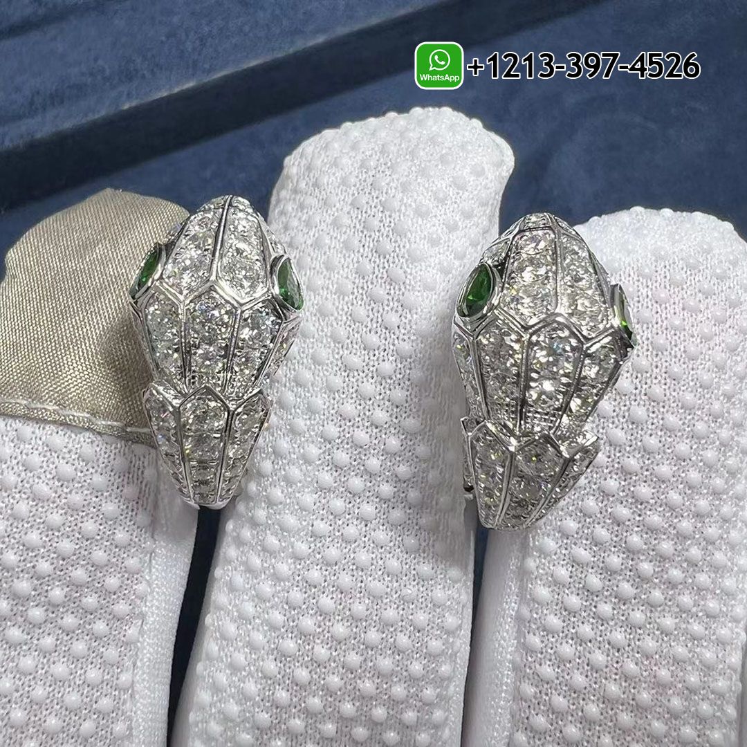 Bvlgari Serpenti 18k White Gold Emerald Eyes and Pavé Diamonds Earrings 354702 - High Quality 18k Gold and Diamond Luxury Distinctive Collection Designer Jewelry Customized Factory Price P5beo2acaqq