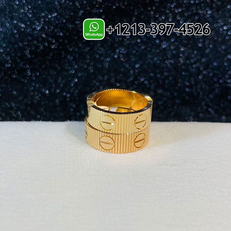 qfofpa2r550 Custom Made Cartier LOVE Unlimited 18k Yellow Gold Ring - High Quality 18k Gold and Diamond Luxury Distinctive Collection Designer Jewelry Customized Factory Price - Image 6