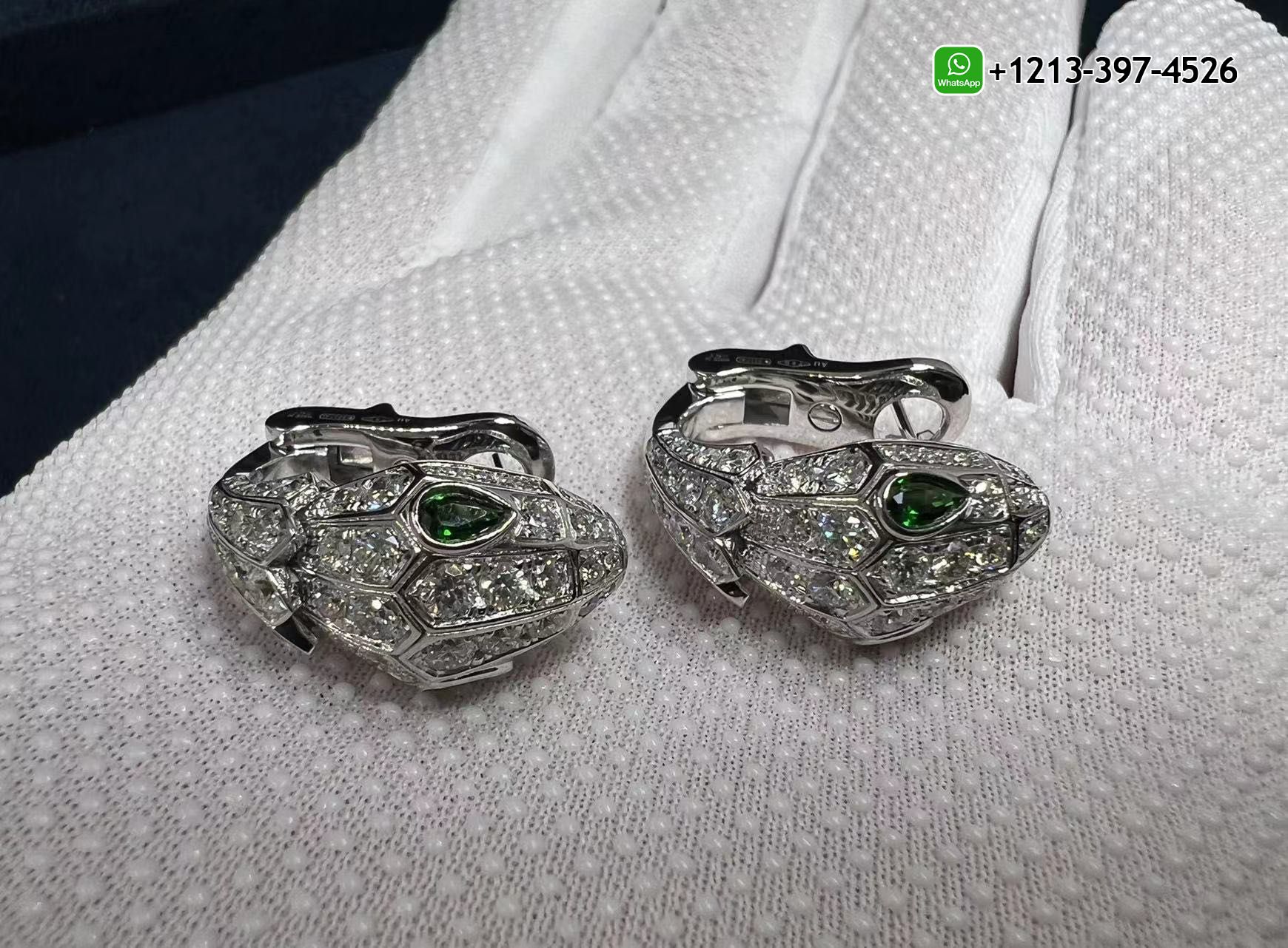 unnlejfdyd1 Bvlgari Serpenti 18k White Gold Emerald Eyes and Pavé Diamonds Earrings 354702 - High Quality 18k Gold and Diamond Luxury Distinctive Collection Designer Jewelry Customized Factory Price - Image 8