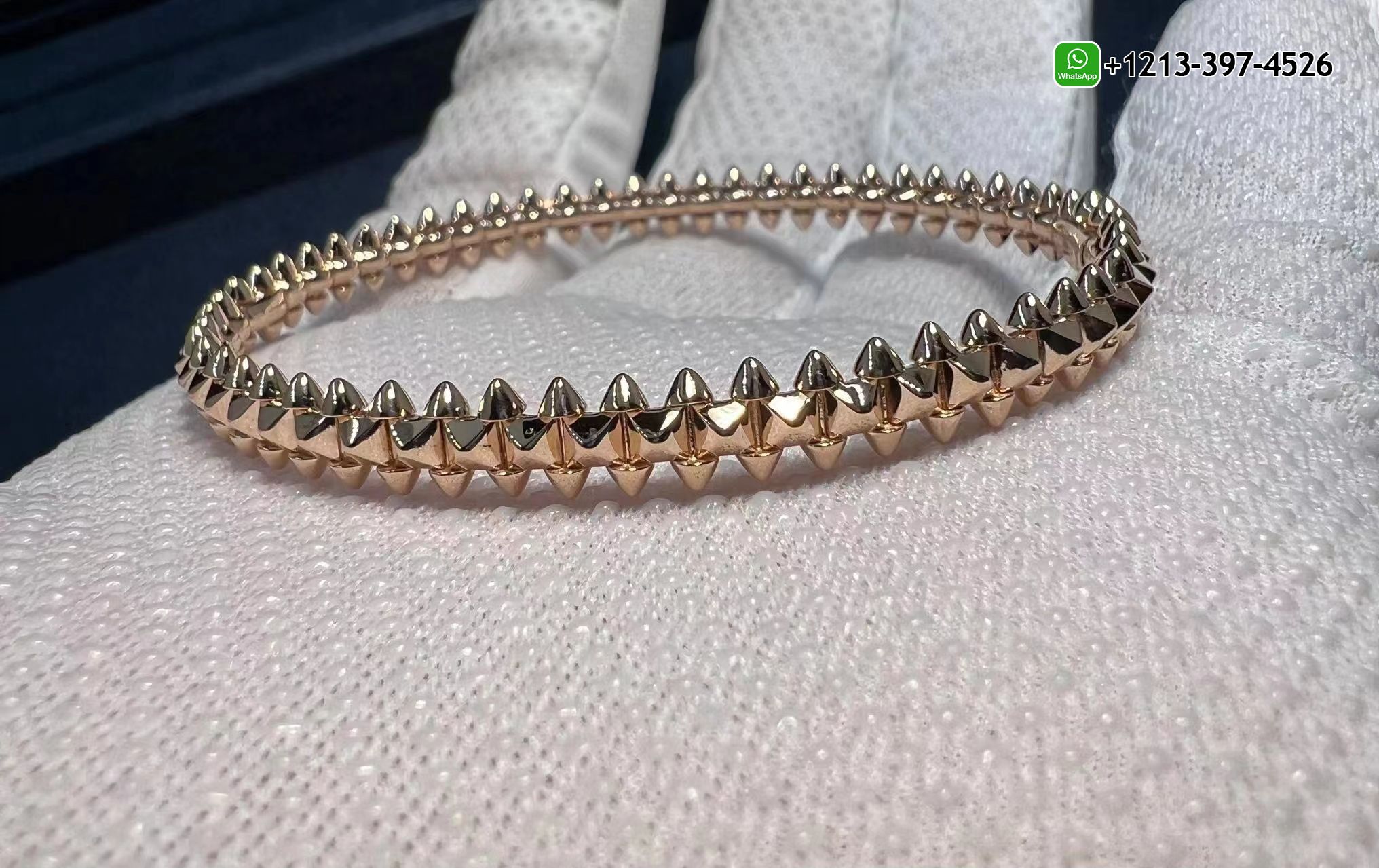 xdmtufq0df3 Best Sellers 1:1 Quality Cheap Custom Made Cartier Pure 18k Rose Gold Clash de Cartier Small Model Bracelet - High Quality 18k Gold and Diamond Luxury Distinctive Collection Designer Jewelry Customized Factory Price - Image 4