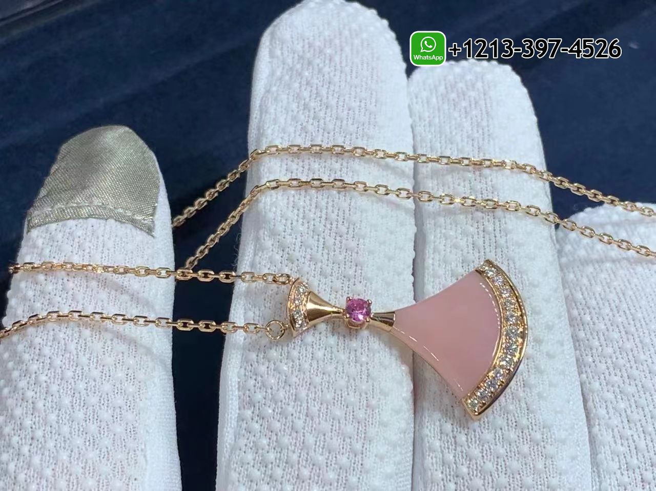 xkskyjzxieo Custom Made Best Quality 1:1 Bvlgari Divas’ Dream 18K Rose Gold Valentine’s Day Limited Edition Necklace - High Quality 18k Gold and Diamond Luxury Distinctive Collection Designer Jewelry Customized Factory Price - Image 4