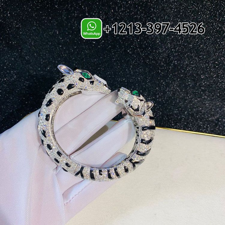 zldg3amyonf Highest Quality Cartier 18k White Gold Pave Diamonds Onyx Indomptables de Cartier Tiger and Giraffe Bracelet - High Quality 18k Gold and Diamond Luxury Distinctive Collection Designer Jewelry Customized Factory Price - Image 4